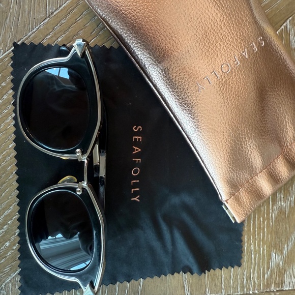 Karen Walker Bounty Black Gold 47mm Frame Sunglasses 1701424 MSRP $280 - Picture 2 of 9